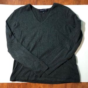 Women Jones New York long sleeve tee